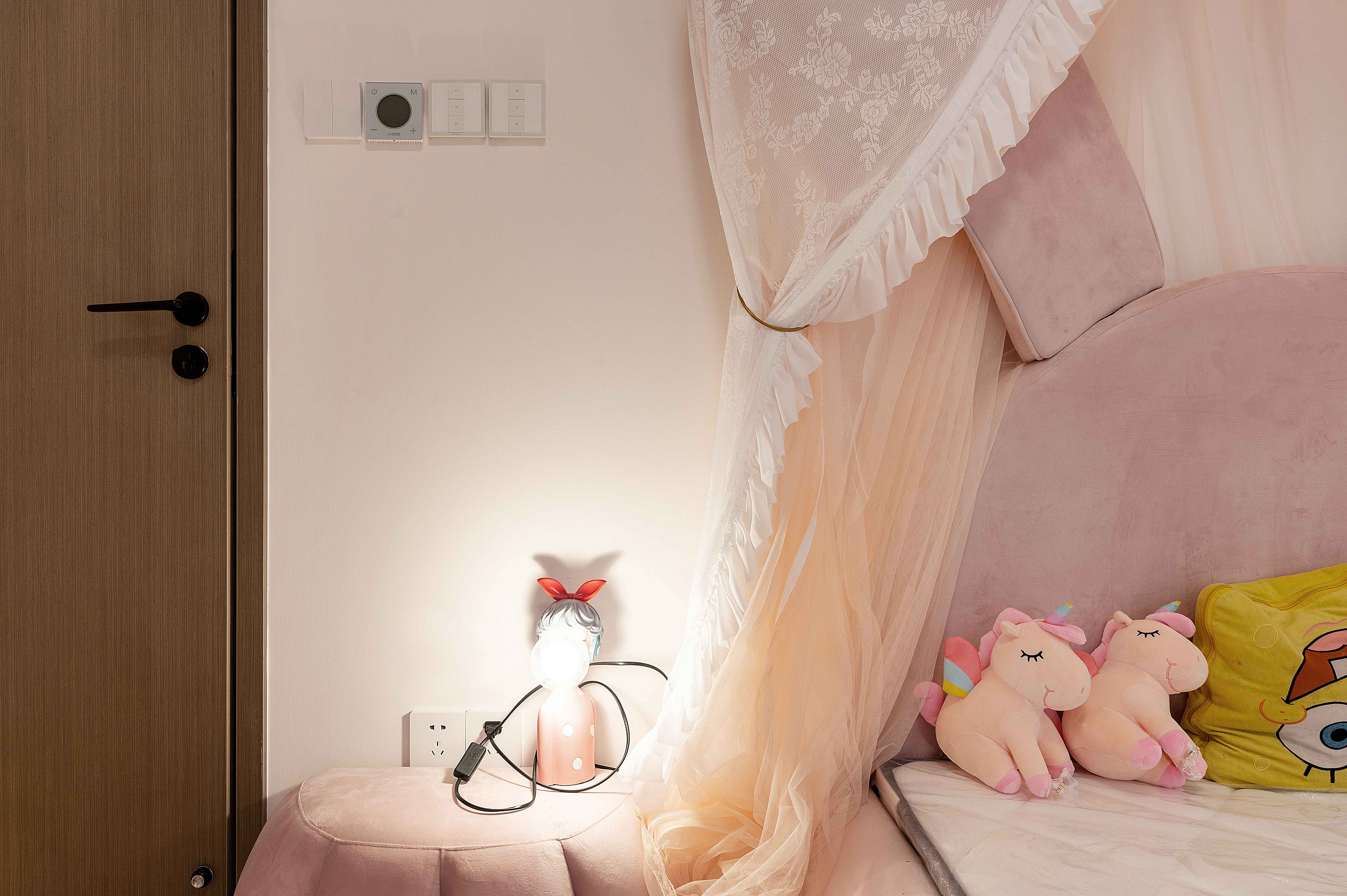 LIN_7500_1.jpg